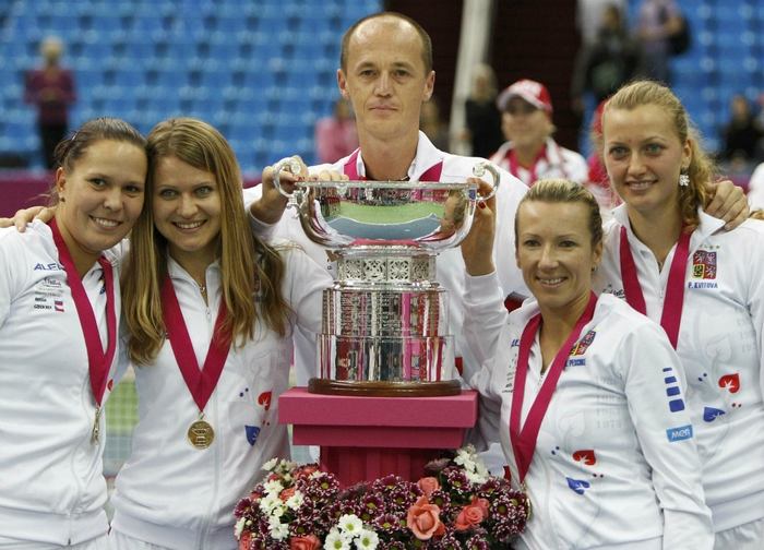 4576608-fed-cup-rusko-cesko-pala-kvitova-hradecka-peschkeova-safarova